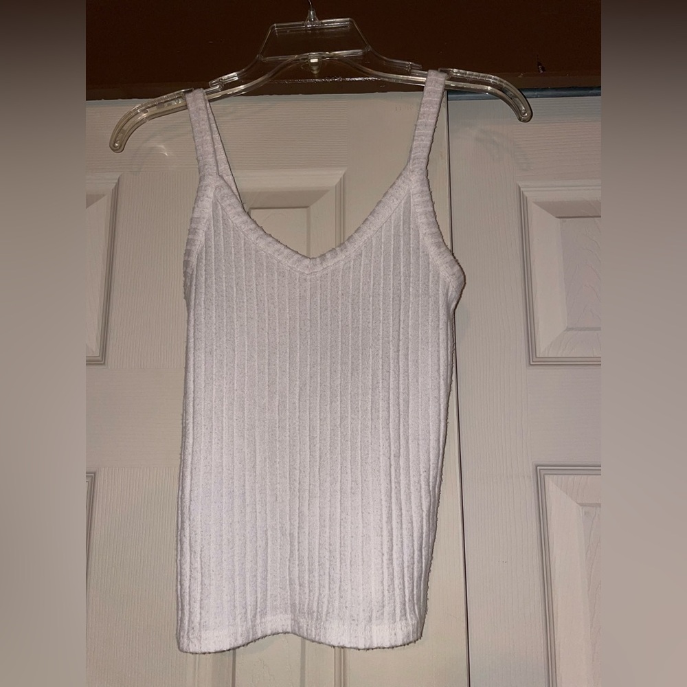 American Eagle 2 Sweater Tank Tops
